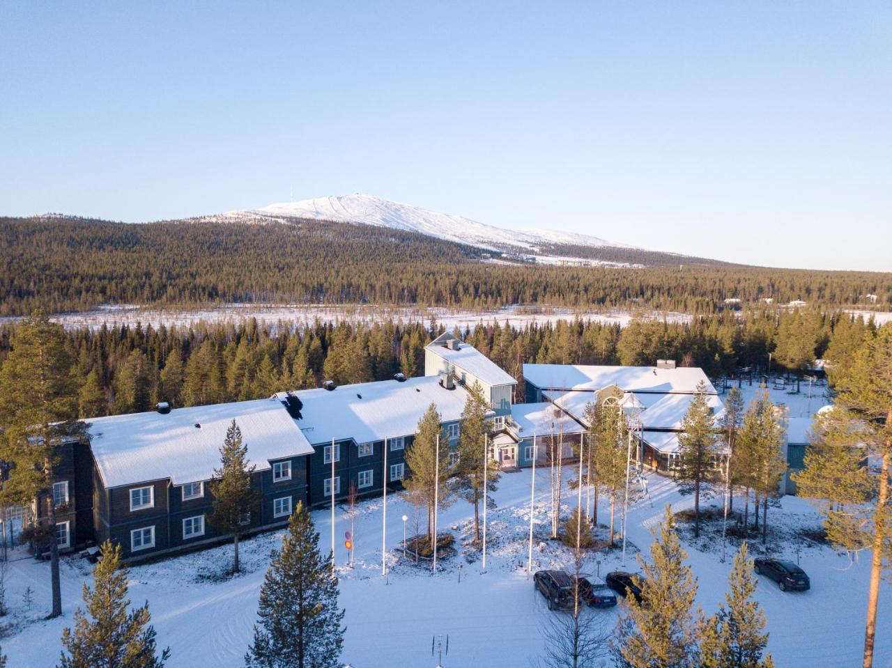 Hotel Yllaesrinne Ylläsjärvi Exterior foto