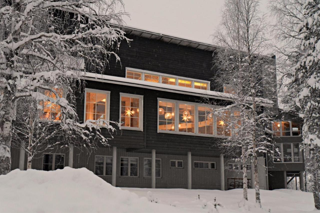 Hotel Yllaesrinne Ylläsjärvi Exterior foto