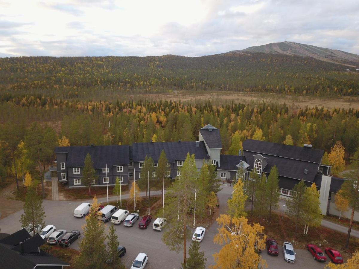 Hotel Yllaesrinne Ylläsjärvi Exterior foto